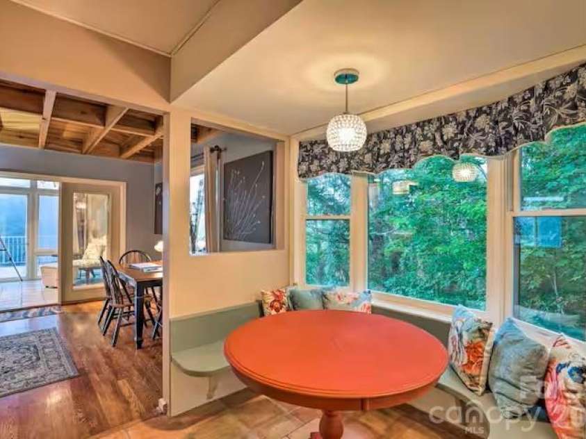 553 Deep Gap Road, Sylva, NC 28779.  MLS# CAR4356934, YatesRealty ID 18444. 