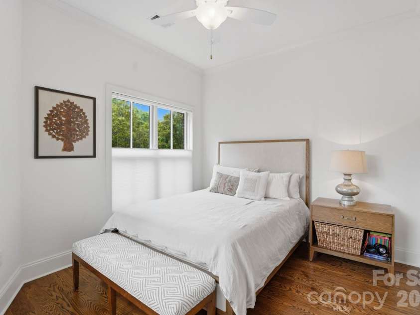 2312 Selwyn Avenue, Charlotte, NC 28207.  MLS# CAR4370763, YatesRealty ID 18445. Bedroom 3 