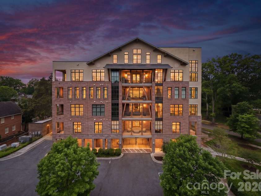 2312 Selwyn Avenue, Charlotte, NC 28207.  MLS# CAR4370763, YatesRealty ID 18445. Front Exterior Twilight 