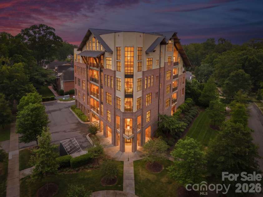 2312 Selwyn Avenue, Charlotte, NC 28207.  MLS# CAR4370763, YatesRealty ID 18445. Front Exterior Twilight 