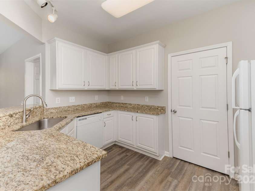 14967 Santa Lucia Drive, Charlotte, NC 28277.  MLS# CAR4216491, YatesRealty ID 18446. 