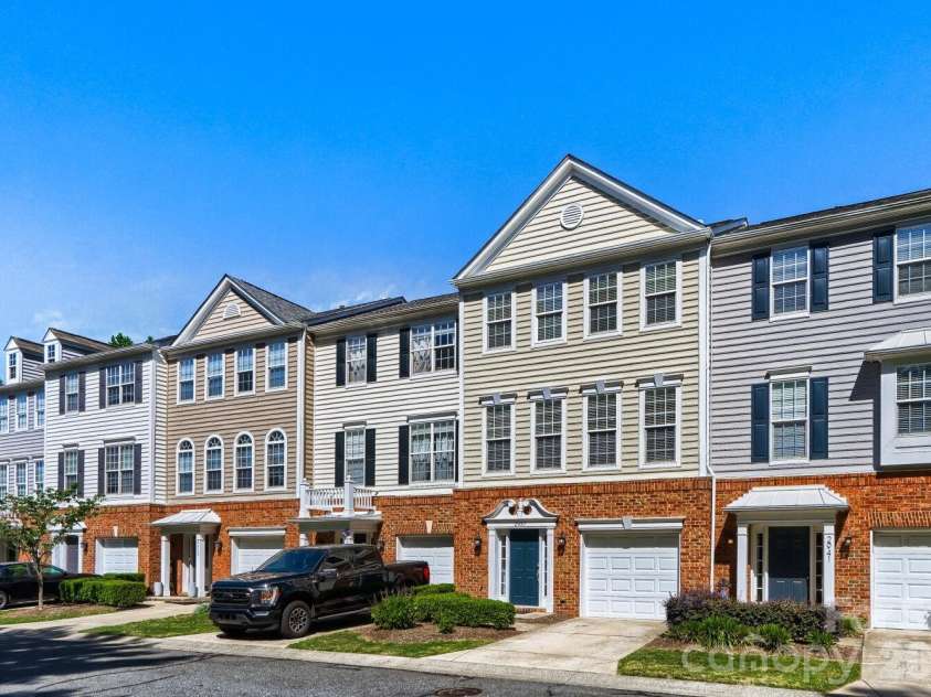 2937 Duvalla Avenue, Charlotte, NC 28209.  MLS# CAR4370499, YatesRealty ID 18447. 