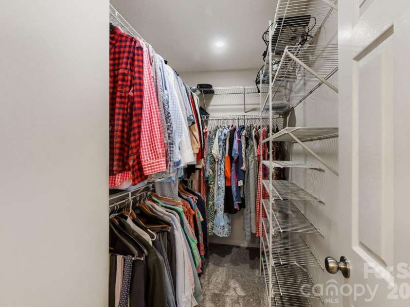 2937 Duvalla Avenue, Charlotte, NC 28209.  MLS# CAR4370499, YatesRealty ID 18447. Primary Closet