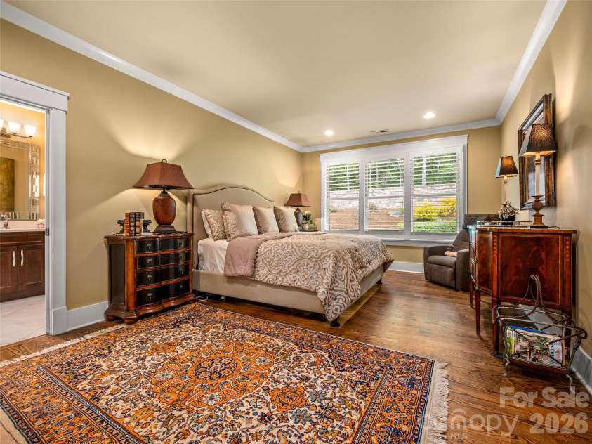 161 Linda Ann Drive, Flat Rock, NC 28731.  MLS# CAR4373052, YatesRealty ID 18449. 