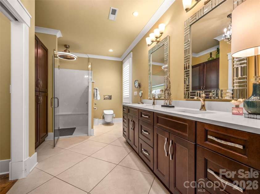 161 Linda Ann Drive, Flat Rock, NC 28731.  MLS# CAR4373052, YatesRealty ID 18449. 