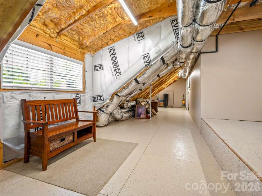 161 Linda Ann Drive, Flat Rock, NC 28731.  MLS# CAR4373052, YatesRealty ID 18449. 