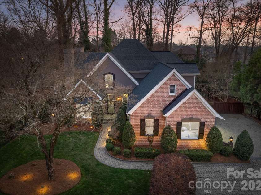 141 Sardis Lane, Charlotte, NC 28270.  MLS# CAR4352469, YatesRealty ID 18451. 