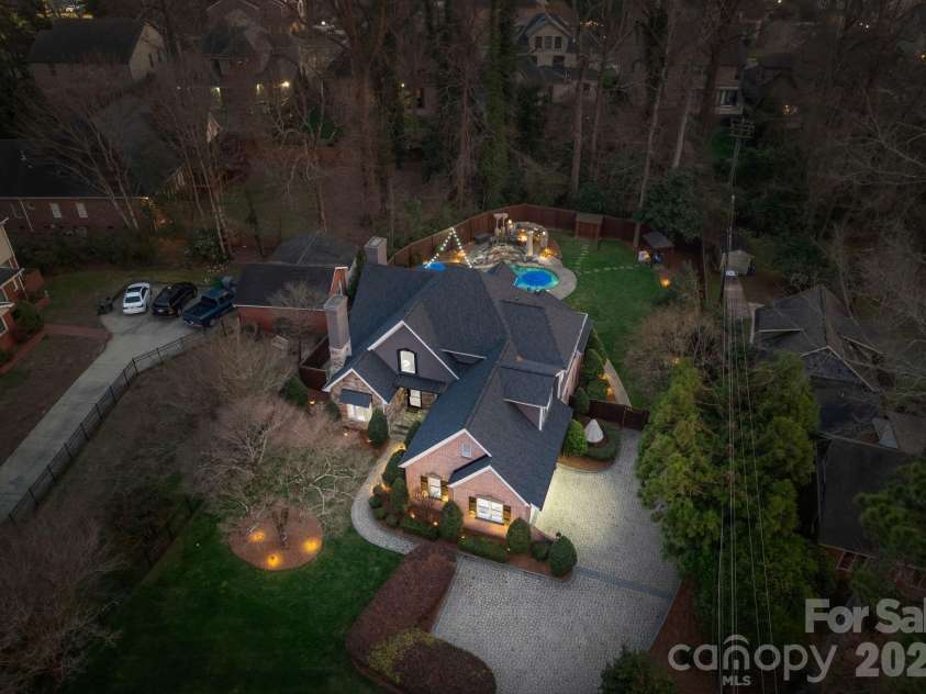 141 Sardis Lane, Charlotte, NC 28270.  MLS# CAR4352469, YatesRealty ID 18451. 