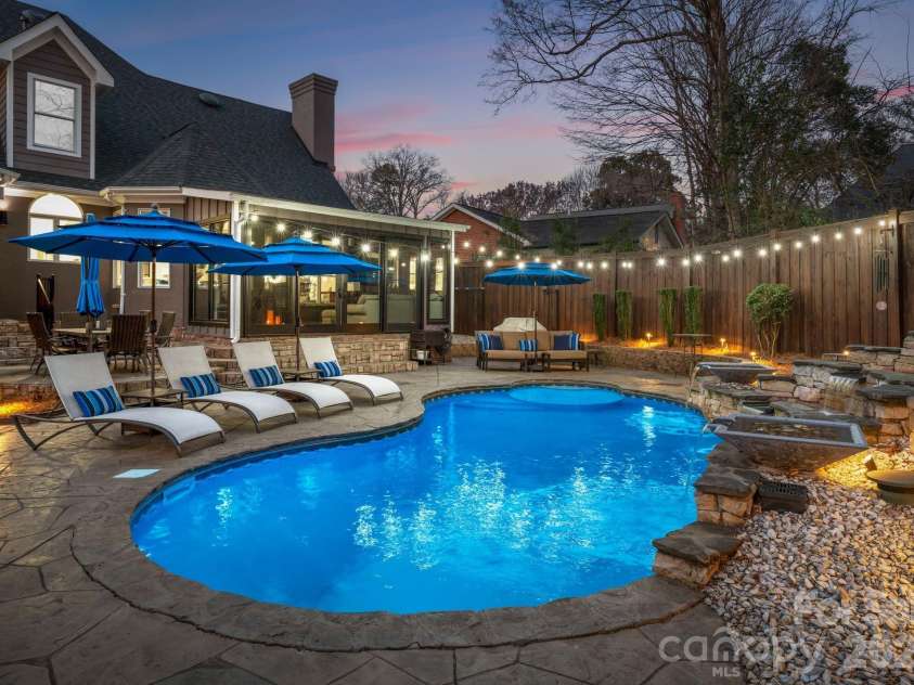 141 Sardis Lane, Charlotte, NC 28270.  MLS# CAR4352469, YatesRealty ID 18451. 