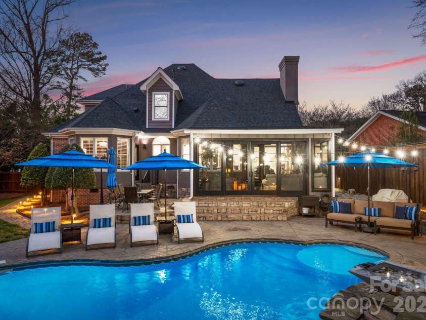141 Sardis Lane, Charlotte, NC 28270.  MLS# CAR4352469, YatesRealty ID 18451. 