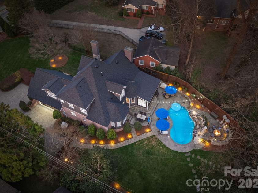 141 Sardis Lane, Charlotte, NC 28270.  MLS# CAR4352469, YatesRealty ID 18451. 