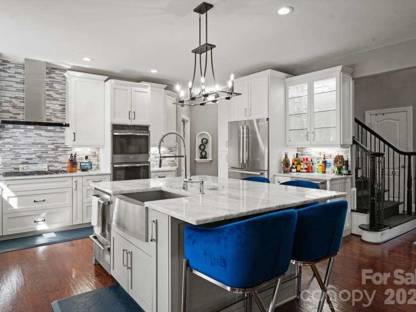 141 Sardis Lane, Charlotte, NC 28270.  MLS# CAR4352469, YatesRealty ID 18451. 