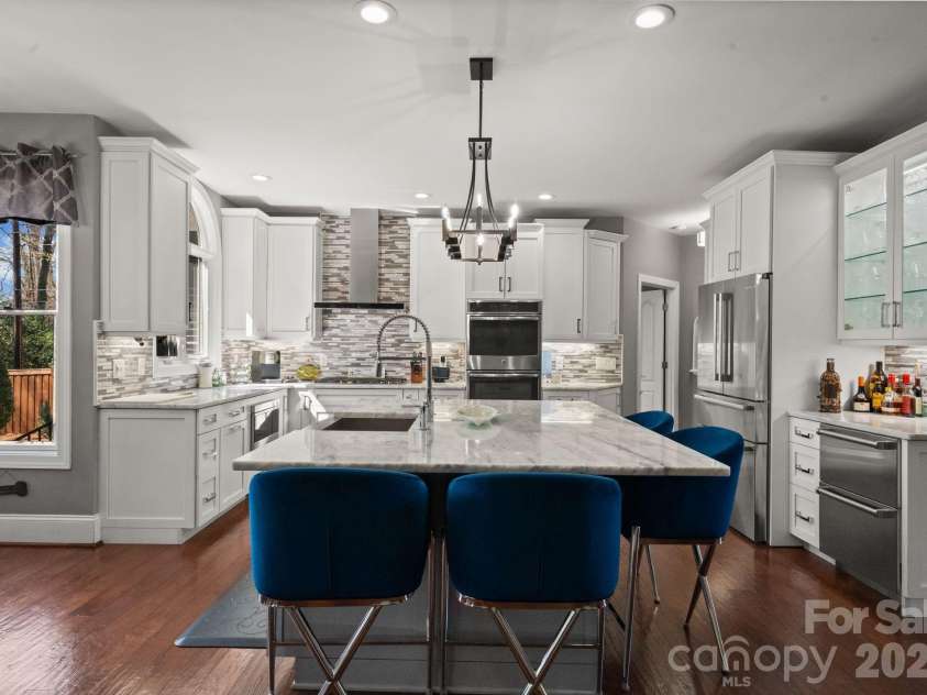 141 Sardis Lane, Charlotte, NC 28270.  MLS# CAR4352469, YatesRealty ID 18451. 