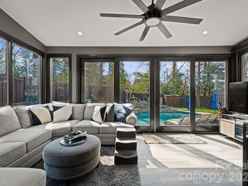 141 Sardis Lane, Charlotte, NC 28270.  MLS# CAR4352469, YatesRealty ID 18451. 