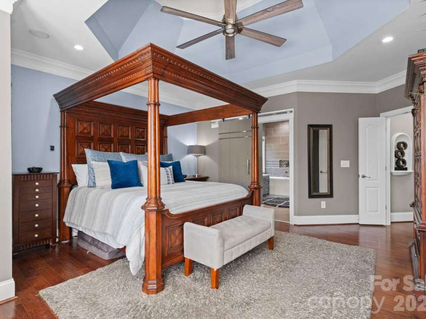 141 Sardis Lane, Charlotte, NC 28270.  MLS# CAR4352469, YatesRealty ID 18451. 