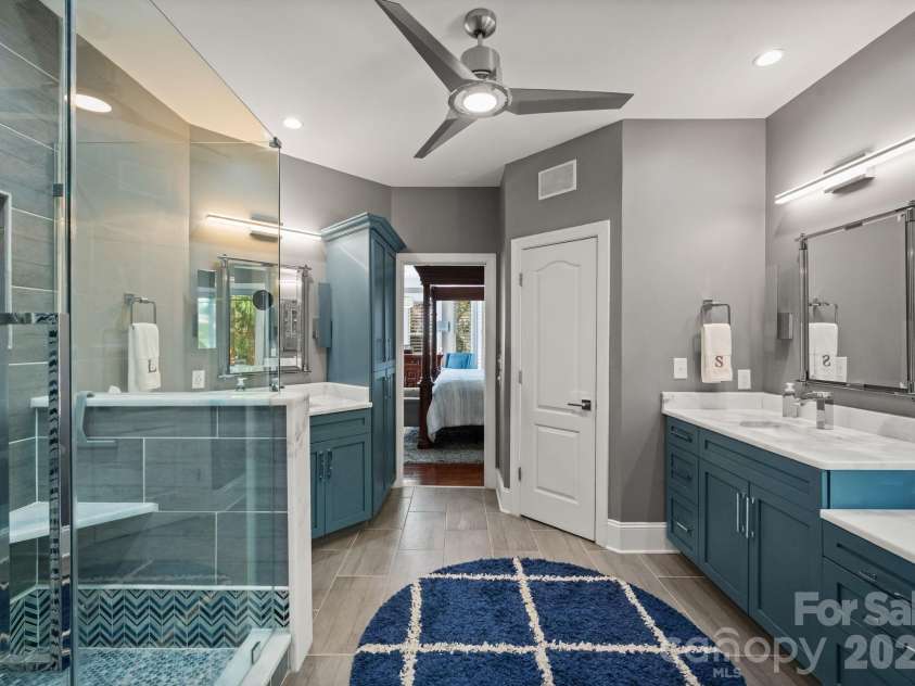 141 Sardis Lane, Charlotte, NC 28270.  MLS# CAR4352469, YatesRealty ID 18451. 