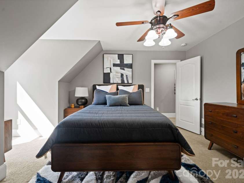 141 Sardis Lane, Charlotte, NC 28270.  MLS# CAR4352469, YatesRealty ID 18451. 