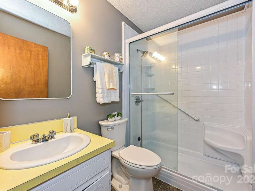 267 Buffalo Avenue, Concord, NC 28025.  MLS# CAR4266224, YatesRealty ID 18452. 