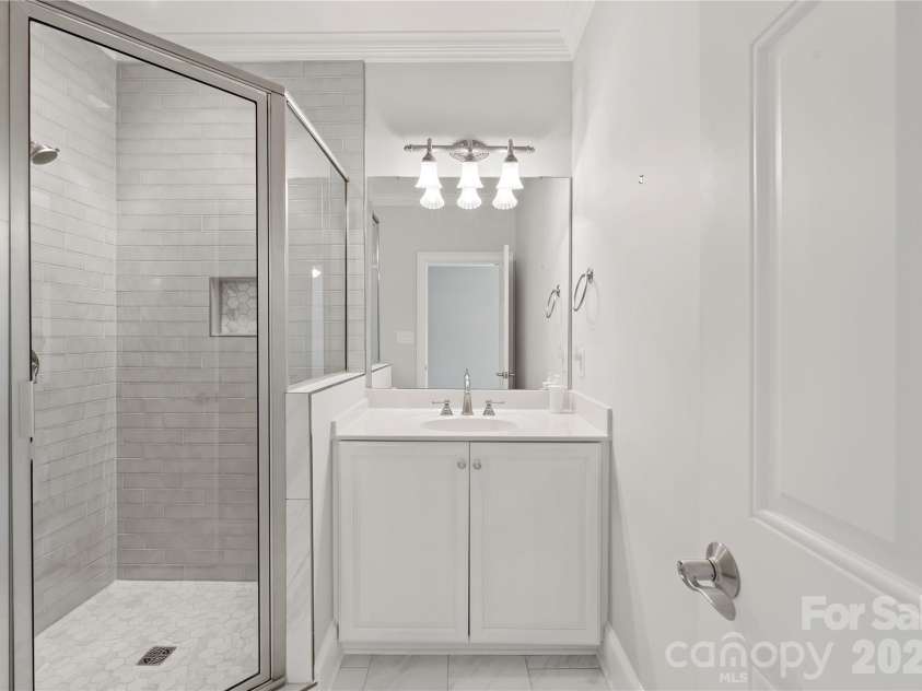 9200 Unbridle Lane, Waxhaw, NC 28173.  MLS# CAR4335416, YatesRealty ID 18453. 