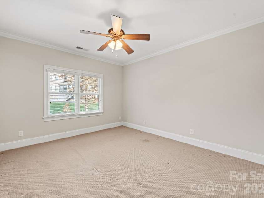 9200 Unbridle Lane, Waxhaw, NC 28173.  MLS# CAR4335416, YatesRealty ID 18453. 