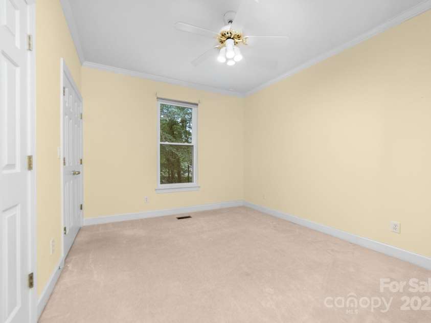 122 Waterford Drive, Mooresville, NC 28117.  MLS# CAR4260054, YatesRealty ID 18454. Bedroom 3