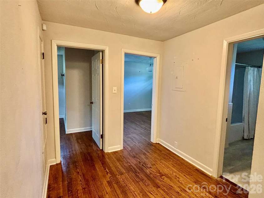 2730 4th Street Place, Hickory, NC 28601.  MLS# CAR4368046, YatesRealty ID 18454. 