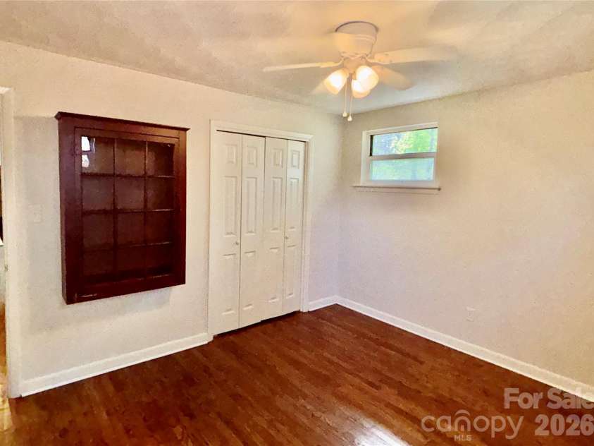2730 4th Street Place, Hickory, NC 28601.  MLS# CAR4368046, YatesRealty ID 18454. 