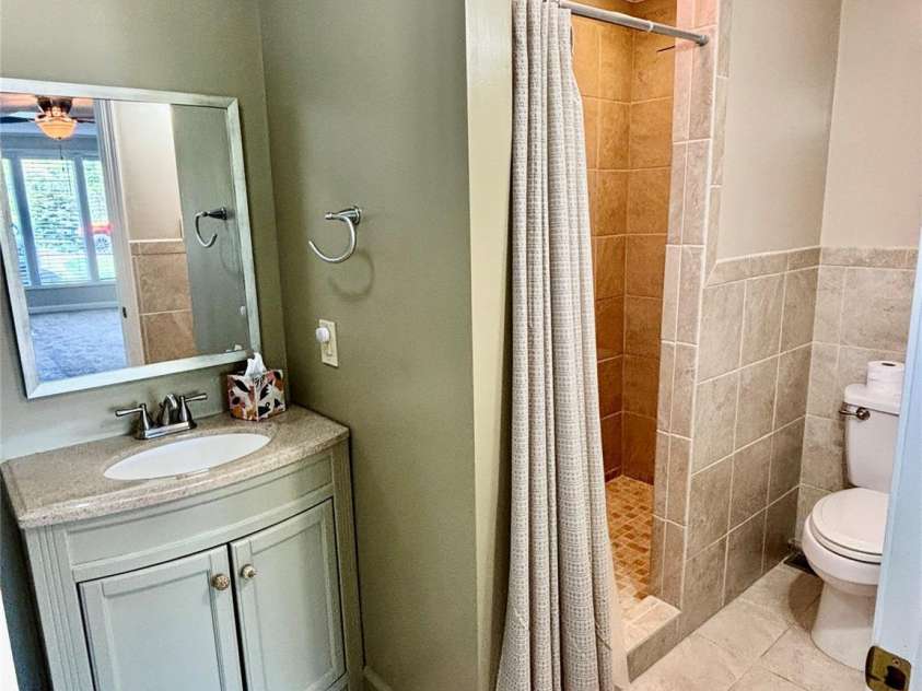 2730 4th Street Place, Hickory, NC 28601.  MLS# CAR4368046, YatesRealty ID 18454. 
