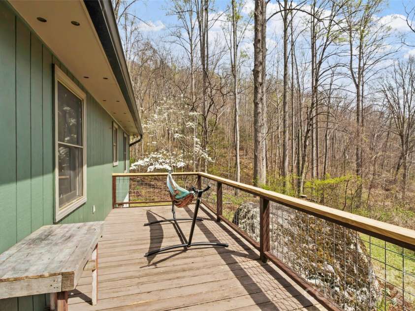 183 Stoney Fork Road, Barnardsville, NC 28709.  MLS# CAR4368859, YatesRealty ID 18455. 