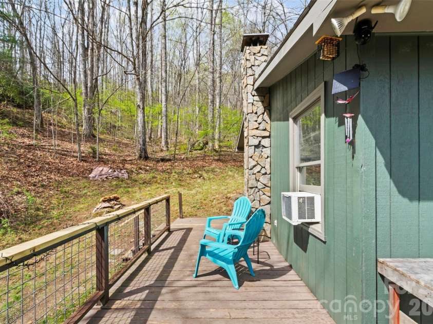 183 Stoney Fork Road, Barnardsville, NC 28709.  MLS# CAR4368859, YatesRealty ID 18455. 