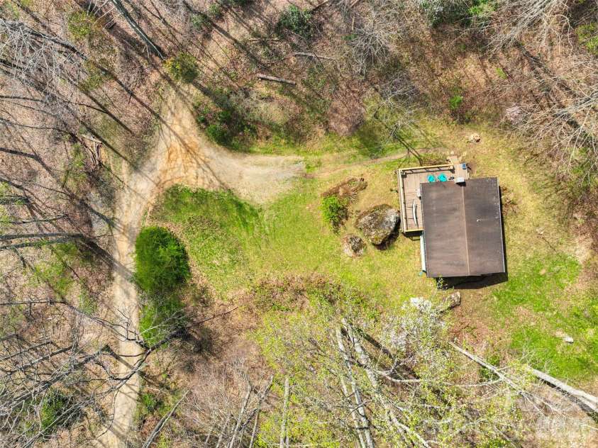 183 Stoney Fork Road, Barnardsville, NC 28709.  MLS# CAR4368859, YatesRealty ID 18455. 