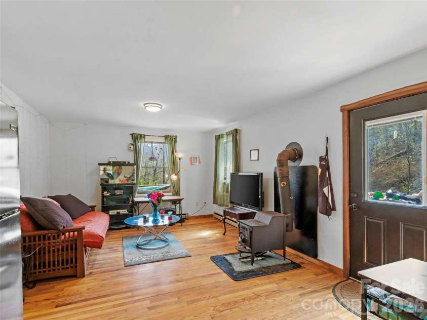 183 Stoney Fork Road, Barnardsville, NC 28709.  MLS# CAR4368859, YatesRealty ID 18455. 