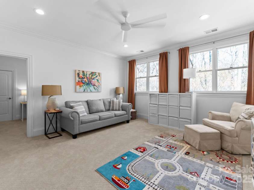 4273 Stormy Pointe Court, Denver, NC 28037.  MLS# CAR4239685, YatesRealty ID 18457. 