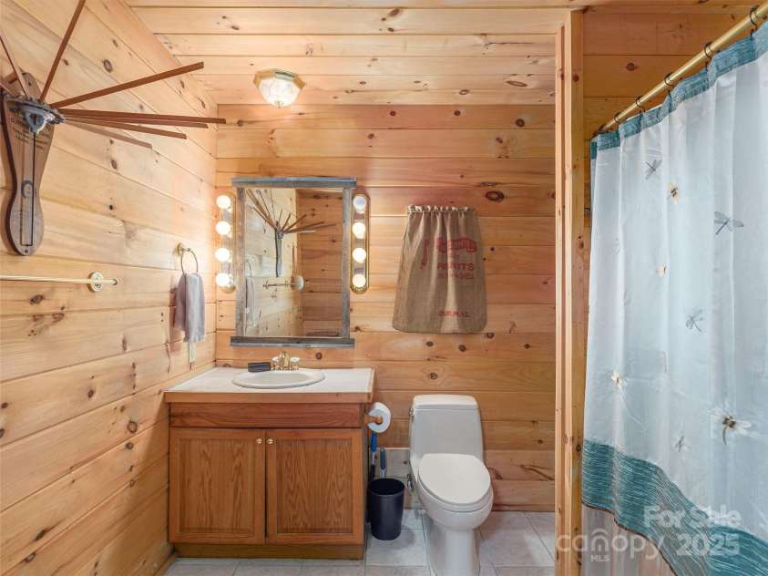 47 Tammy Drive, Maggie Valley, NC 28751.  MLS# CAR4267219, YatesRealty ID 18458. 