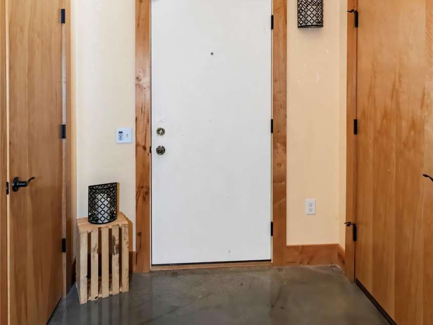 51 Climbing Aster Way, Asheville, NC 28806.  MLS# CAR4218419, YatesRealty ID 18459. 