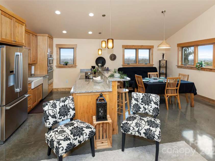 51 Climbing Aster Way, Asheville, NC 28806.  MLS# CAR4218419, YatesRealty ID 18459. 