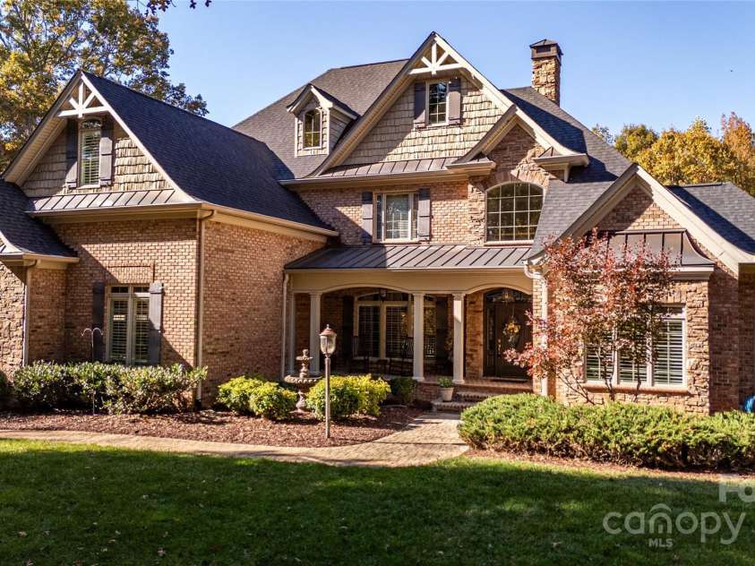 1427 Merrimont Avenue, Kings Mountain, NC 28086.  MLS# CAR4312832, YatesRealty ID 1846. Front View of home