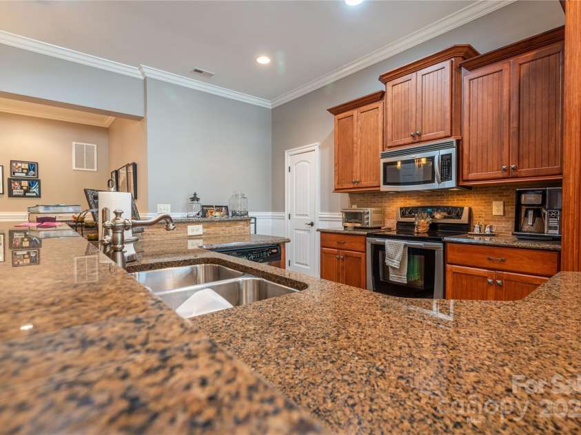 1427 Merrimont Avenue, Kings Mountain, NC 28086.  MLS# CAR4312832, YatesRealty ID 1846. Kitchen in Basement