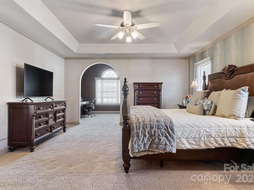 2425 Birdie Lane, Conover, NC 28613.  MLS# CAR4204810, YatesRealty ID 1846. 