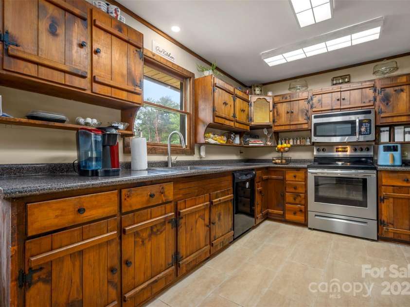 307 Owl Hollow Road, Mill Spring, NC 28756.  MLS# CAR4292515, YatesRealty ID 1846. 
