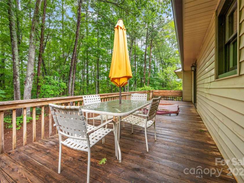 307 Owl Hollow Road, Mill Spring, NC 28756.  MLS# CAR4292515, YatesRealty ID 1846. 