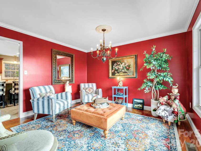 65 Lawson Ridge Road, Leicester, NC 28748.  MLS# CAR4352526, YatesRealty ID 18460. Sitting Room/dining