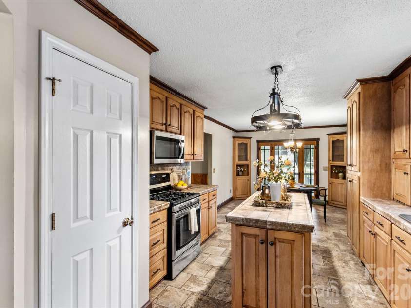 710 Dixie School Road, Lancaster, SC 29720.  MLS# CAR4375890, YatesRealty ID 18465. 