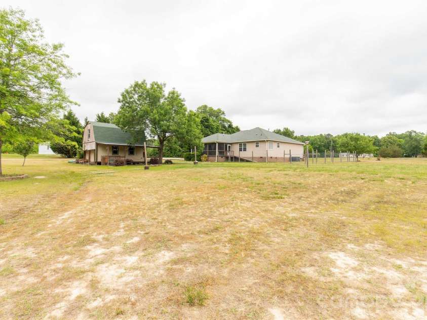 710 Dixie School Road, Lancaster, SC 29720.  MLS# CAR4375890, YatesRealty ID 18465. 