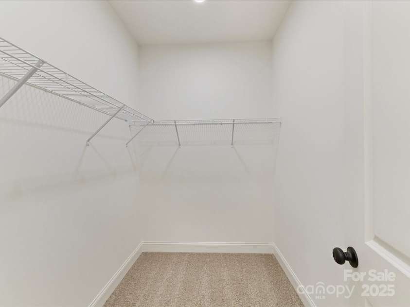 2615 Brentwood Place, Charlotte, NC 28208.  MLS# CAR4230468, YatesRealty ID 18466. 
