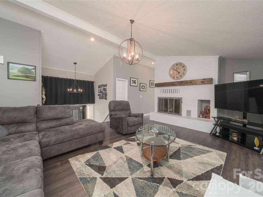 380 Pop Stirewalt Road, Salisbury, NC 28146.  MLS# CAR4377260, YatesRealty ID 18466. 