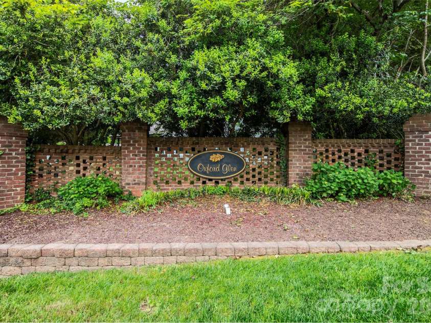 15208 Bexley Place, Mint Hill, NC 28227.  MLS# CAR4377631, YatesRealty ID 18467. 