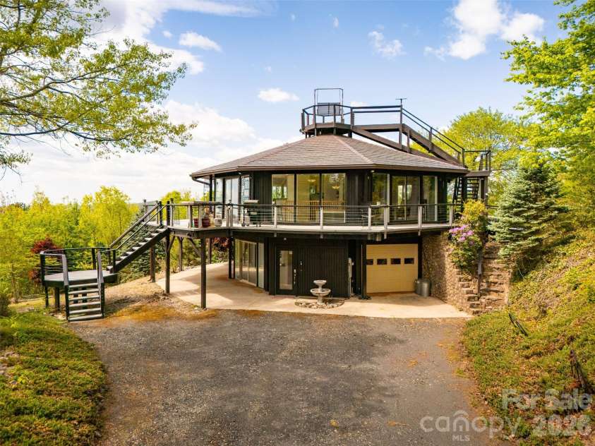 146 Cherokee Lane, Purlear, NC 28665.  MLS# CAR4374878, YatesRealty ID 18468. 