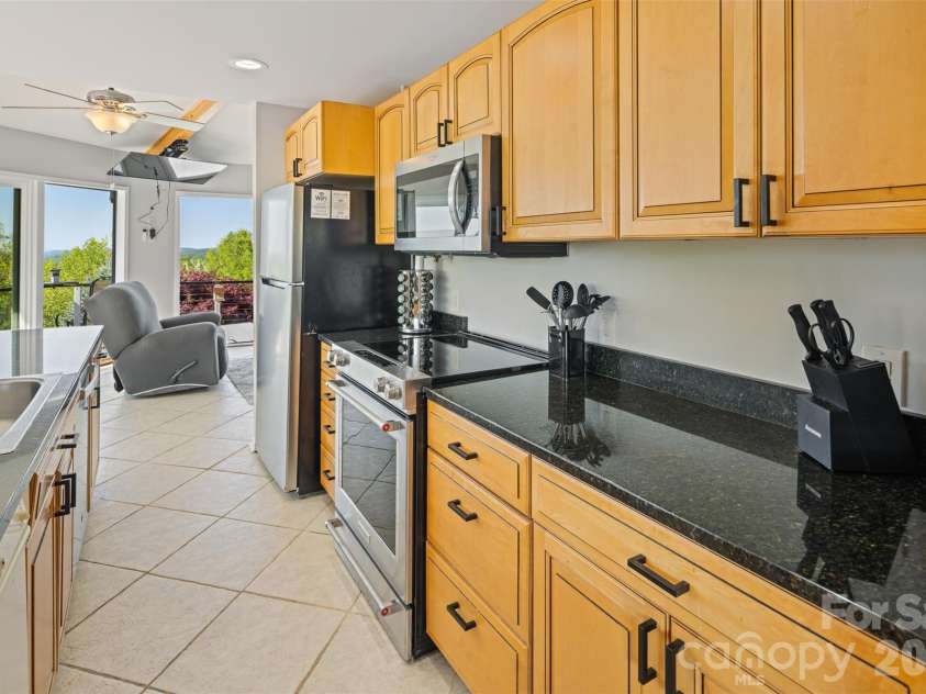 146 Cherokee Lane, Purlear, NC 28665.  MLS# CAR4374878, YatesRealty ID 18468. 