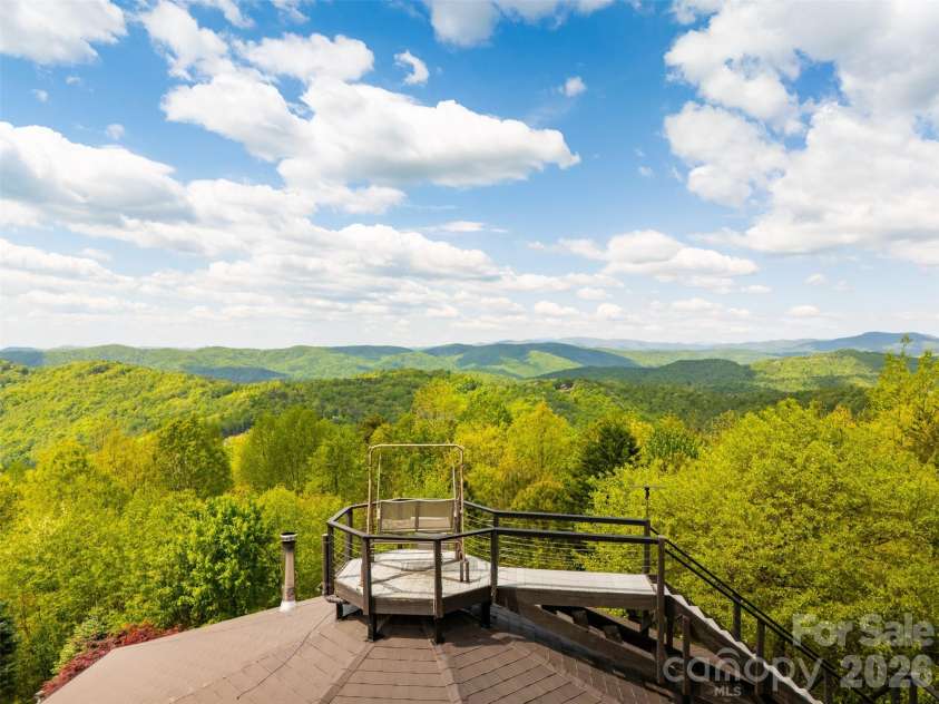 146 Cherokee Lane, Purlear, NC 28665.  MLS# CAR4374878, YatesRealty ID 18468. 